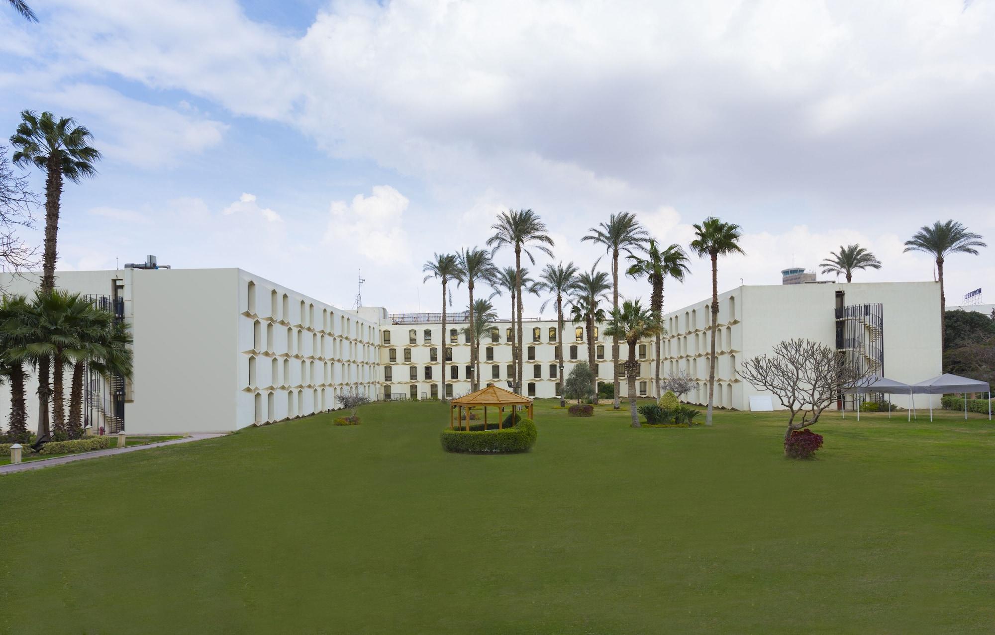 Le Passage Cairo Hotel & Casino Exterior foto University of Hail