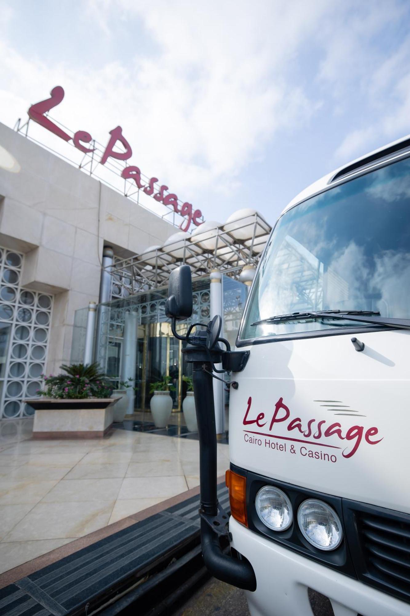Le Passage Cairo Hotel & Casino Exterior foto Le Passage Hotel and Casino