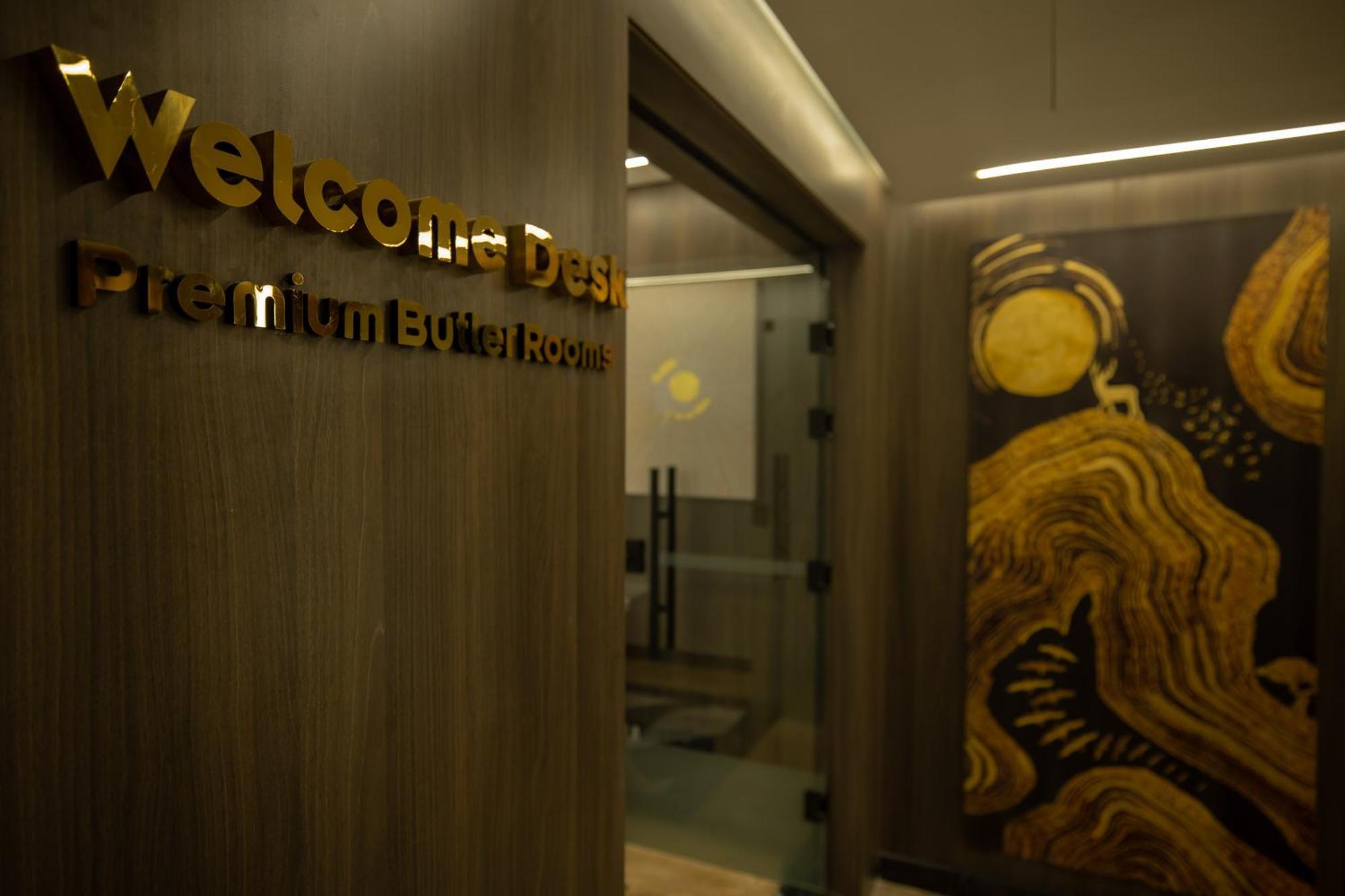 Le Passage Cairo Hotel & Casino Exterior foto Entrance to the Presidential Suite