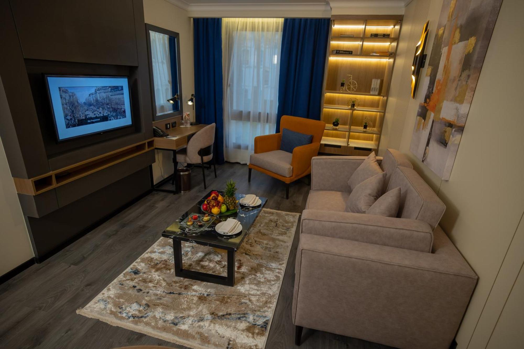 Le Passage Cairo Hotel & Casino Habitación foto Suite room
