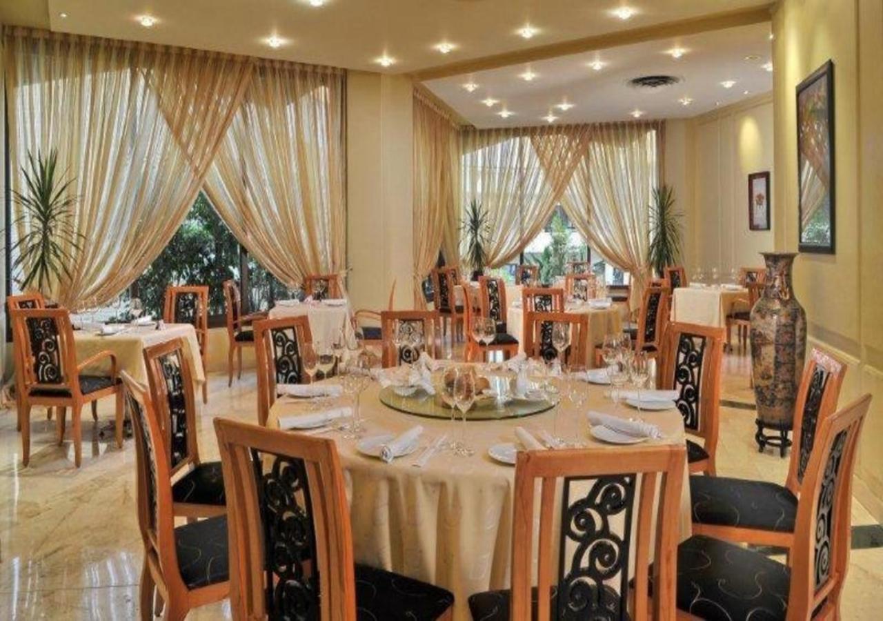 Le Passage Cairo Hotel & Casino Exterior foto Restaurant